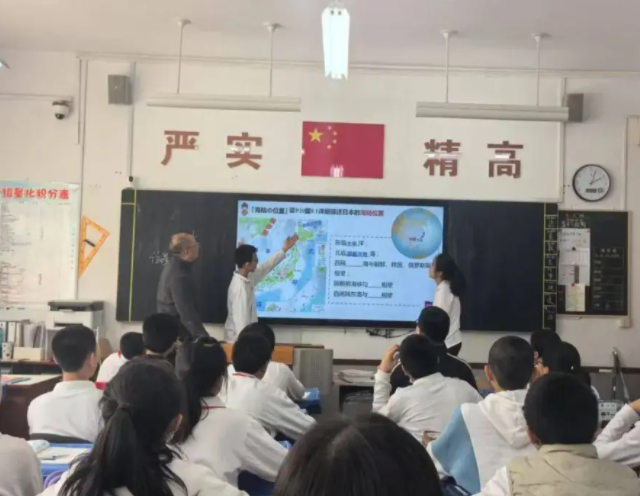将中学理念贯穿一直出现出一堂堂精彩纷呈的课程