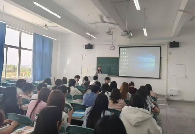 载体和资源的建造与开放为中小学科普和