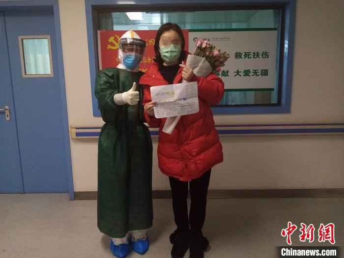  江苏医疗队员：康复治疗提上日程 缩唇呼吸腹式呼吸齐上阵